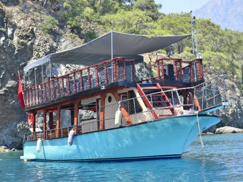 Relax VIP Yat Turu – Lüks ve Huzurun Buluştuğu Mavi Yolculuk! - Fotoğraf 2