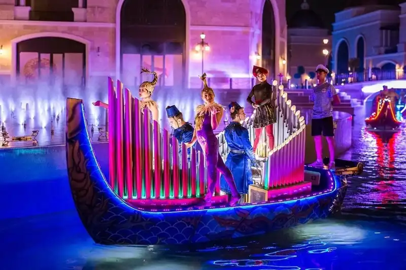 Kemer Çıkışlı The Land of Legends Akşam Gösterisi - Fotoğraf 4