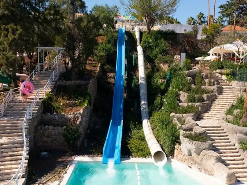 Kemer Çıkışlı Waterhill Aquapark Turu – Sınırsız Su Eğlencesi! - Fotoğraf 1